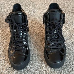 In very good condition giuseppe zanotti